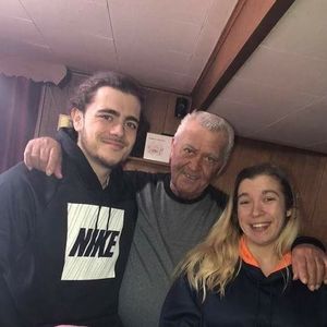 Meet your Posher, Dakota